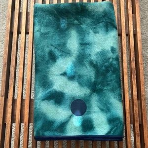yogitoes by Manduka - skinless yoga towel